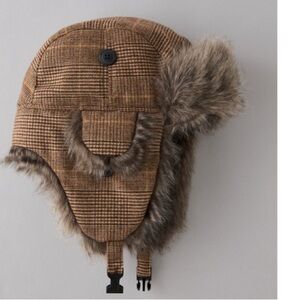 NWT American Eagle TRAPPER HAT